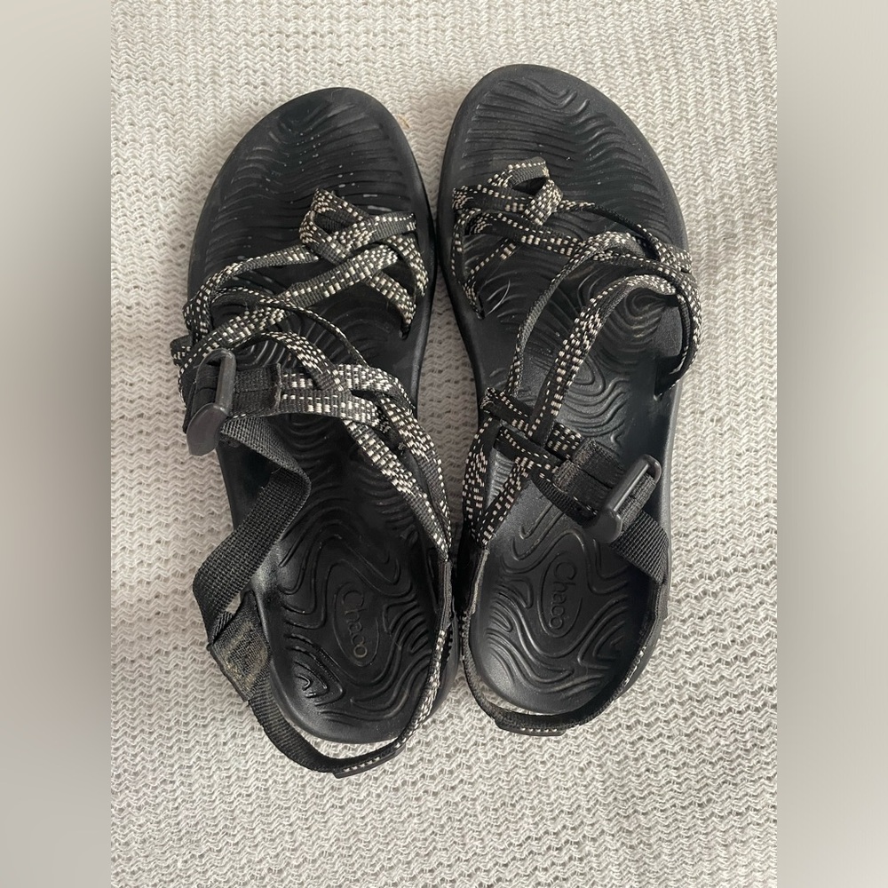 Black Chacos Sandals 🩴